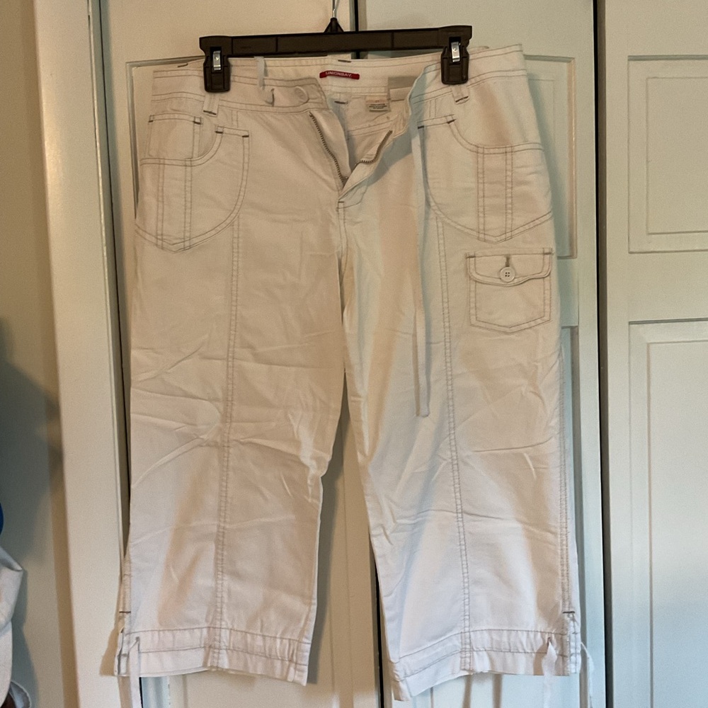 UNIONBAY White Cotton Cargo Capris